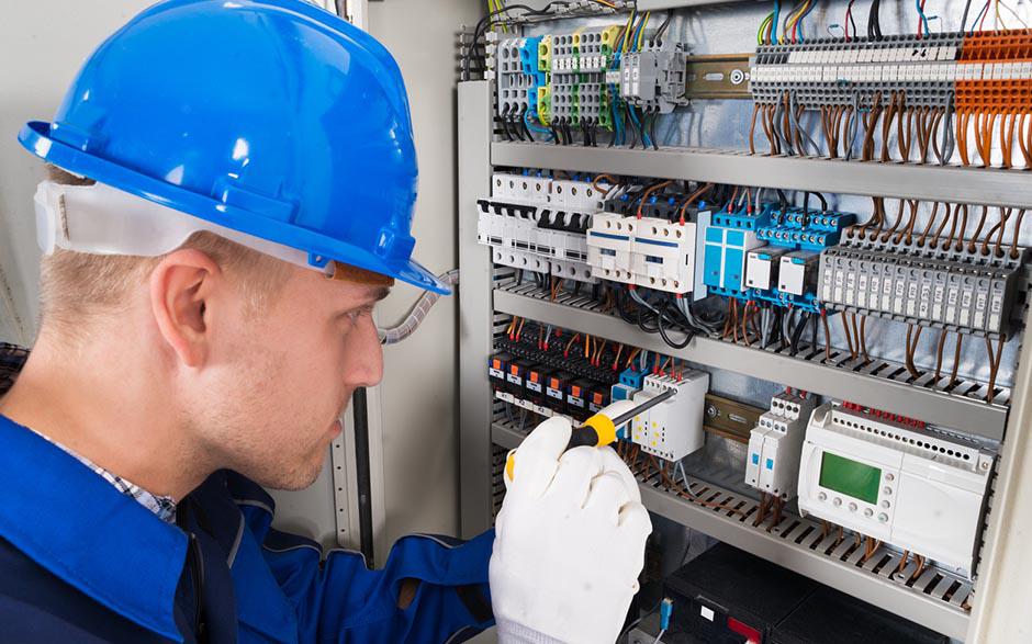 tarif horaire d'un électricien Paris 2